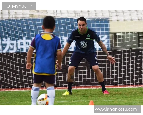 沃夫斯堡与埃因霍温激战在即谁能在欧战中笑到最后